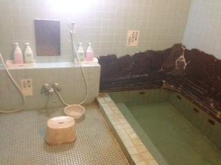 ぬめりけのある泉質で体に良さそう