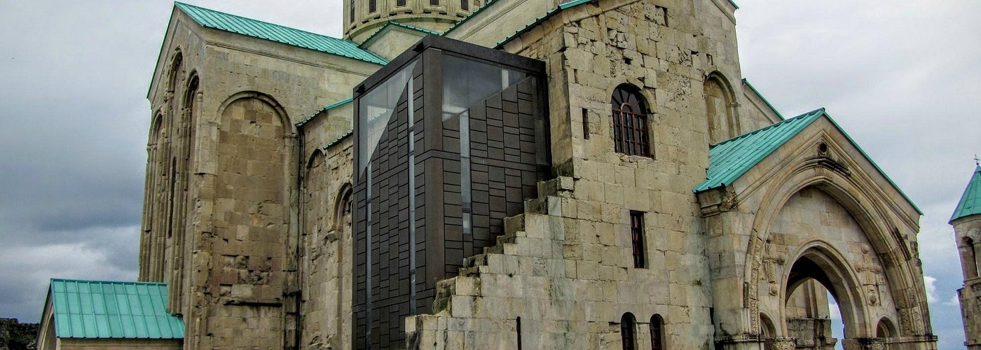 Bagrati Cathedral in Kutaisi - visible controversial modern part