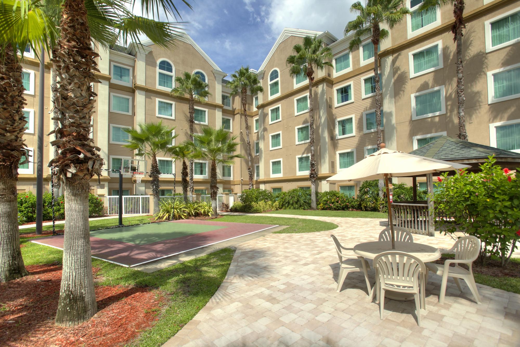 Hotel photo 1 of Hawthorn Suites by Wyndham Orlando Lake Buena Vista.