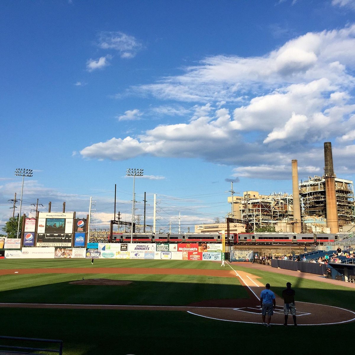 Bluefish baseball out, concerts in at Bridgeport's Harbor Yard