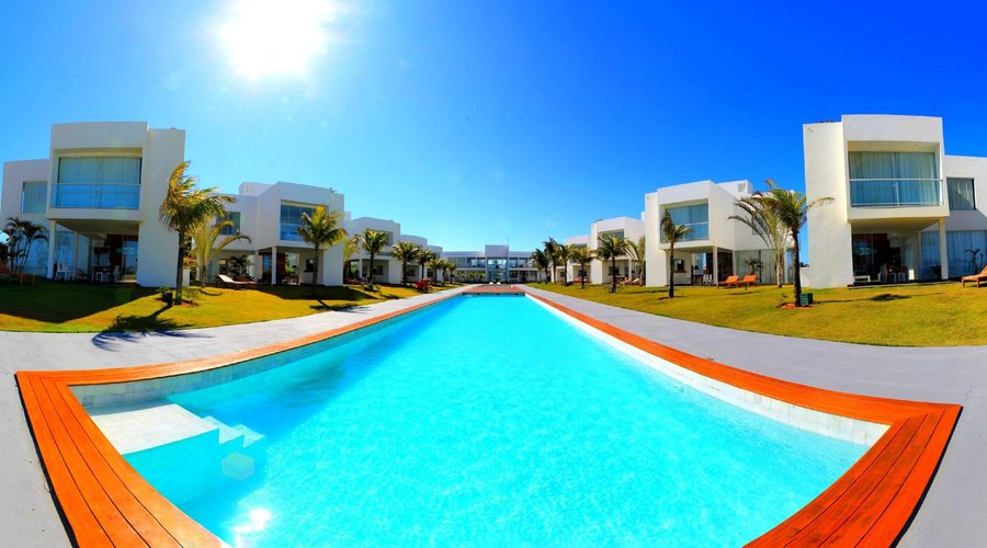 B Blue Beachouses
