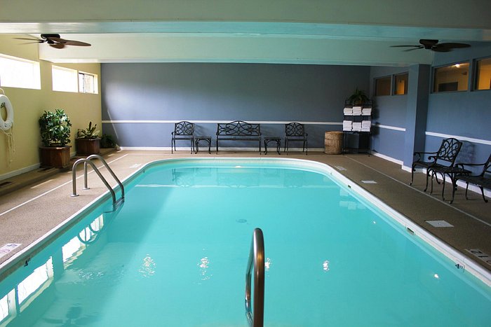 hotels in osage beach mo with indoor pool