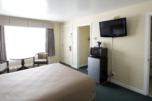 Room & Suite