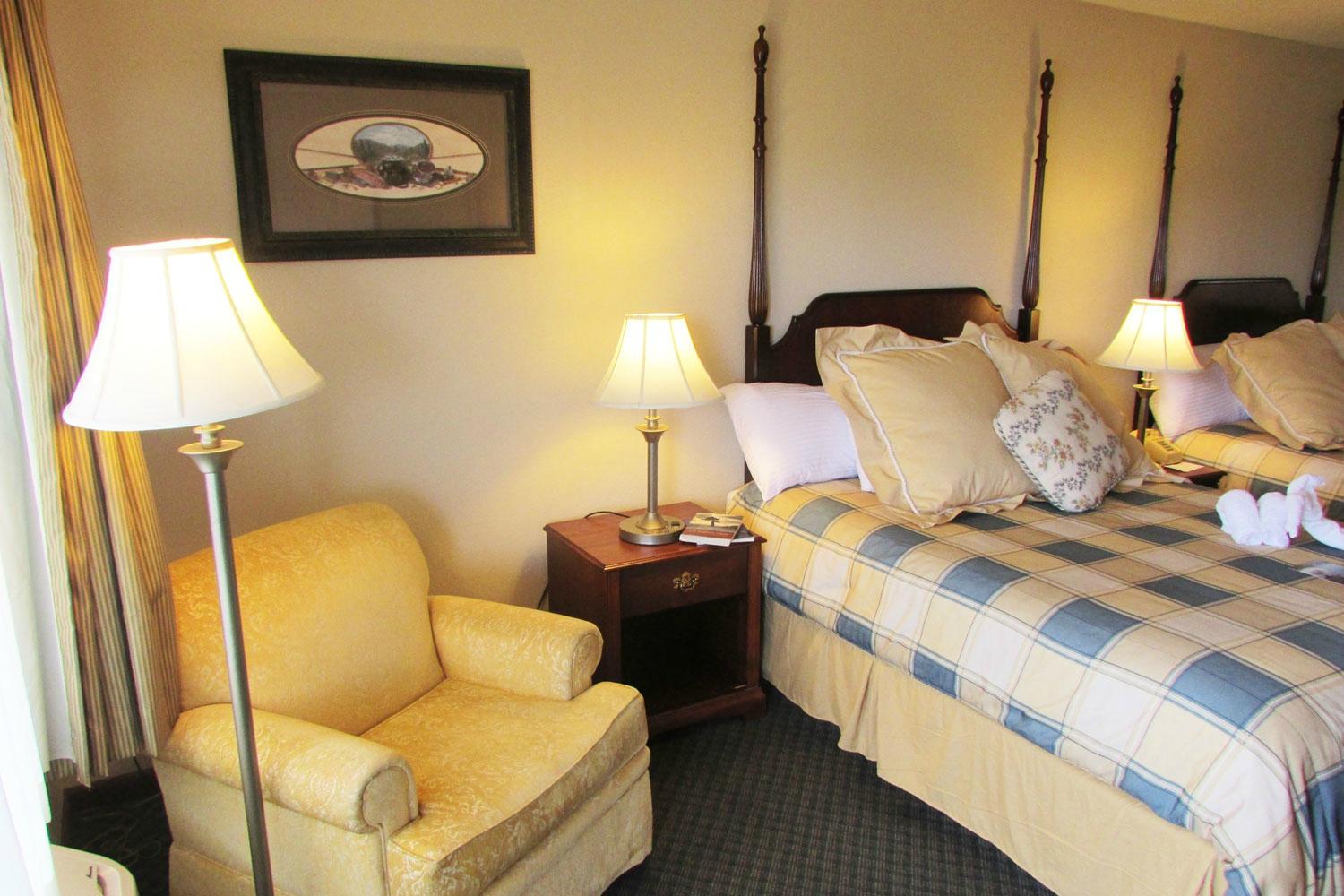 Hotel photo 11 of Arbors at Island Landing Hotel & Suites.