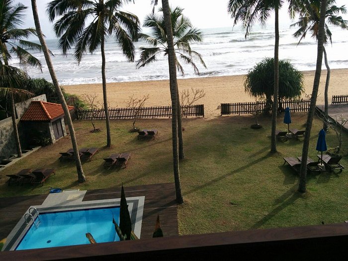 Blue Beach Wadduwa Pool Pictures And Reviews Tripadvisor 