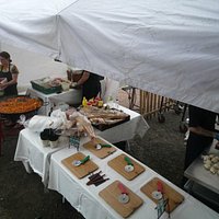 Pizza and Paella for 150 outside