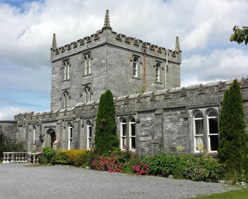 KILCOLGAN CASTLE - Guest house Reviews (Galway, Ireland)