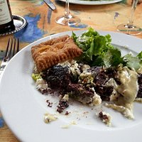 "Croustillant au boudin, avec fromage de chèvre