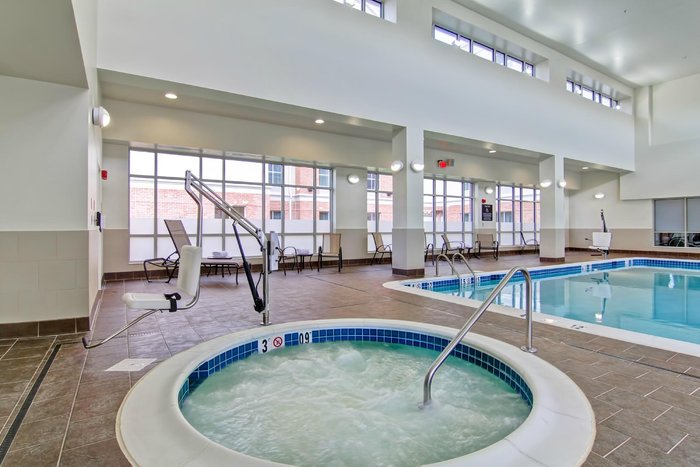 Homewood Suites by Hilton Woodbridge Pool Pictures & Reviews - Tripadvisor