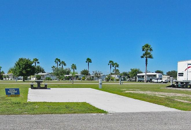 Hotel photo 21 of Harbor Lakes RV Resort.