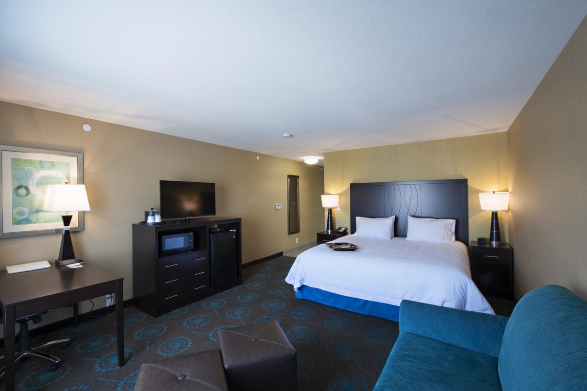 Hampton Inn Saskatoon South - UPDATED 2022 (Saskatchewan) - Hotel