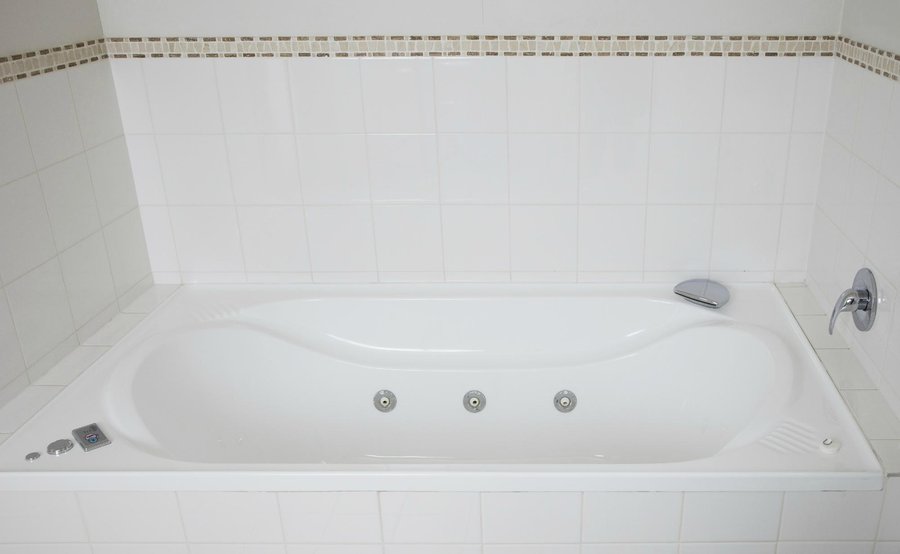 Spa Baths available on request