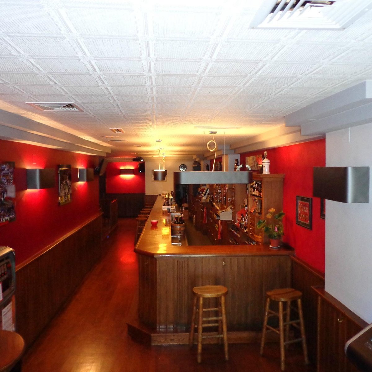 BAR MANUEL GARAGARDOTEGIA / CERVECERIA BAR MANUEL GARAGARDOTEGIA / CERVECERIA