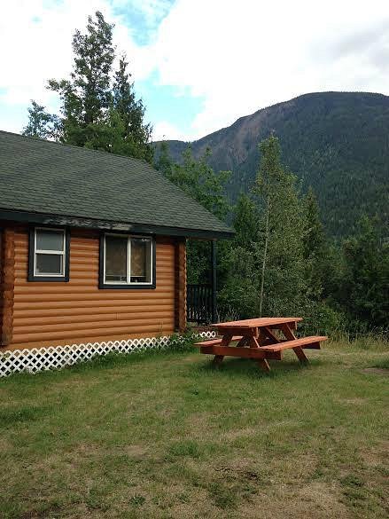 Revelstoke Rv And Cabin Resort By Pinnacle Lifestyles Updated 2024 Prices Reviews And Photos 2175