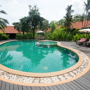 The Pool at the Chaw Ka Cher Tropicana Lanta Resort