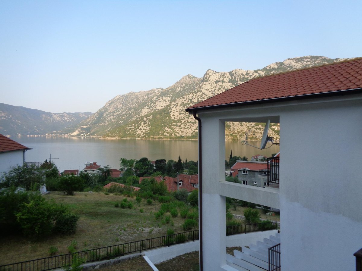 VILLA RISAN (Рисан) - отзывы, фото и сравнение цен - Tripadvisor