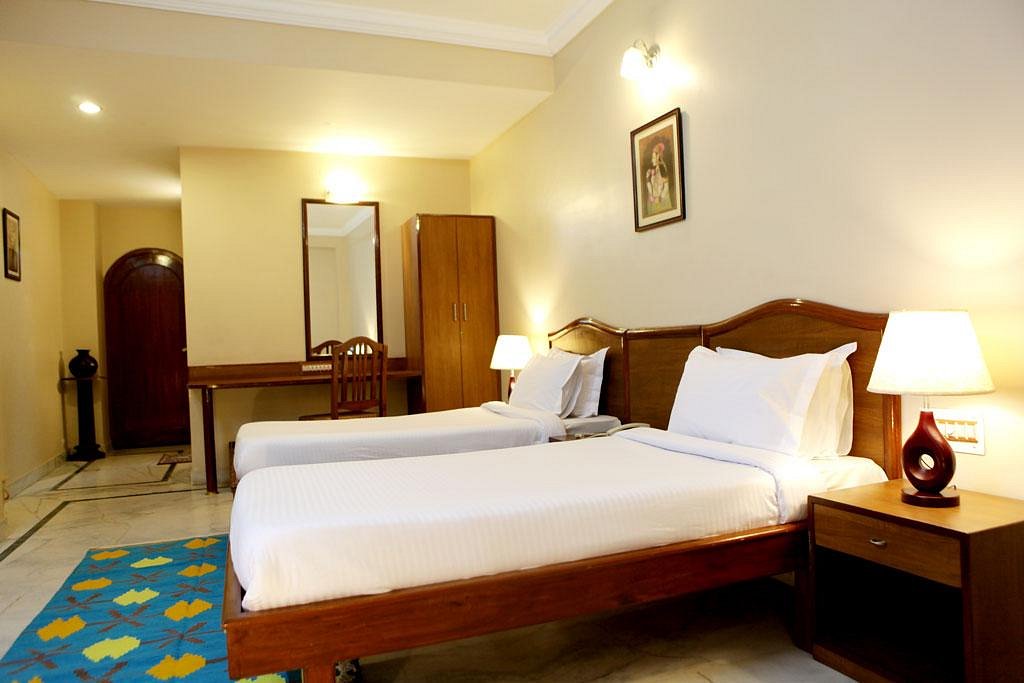 Sandhu Palace Hotel, hotel em Jodhpur