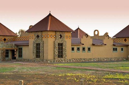 EMOYA BASOTHO LODGE & SPA - Prices & Hotel Reviews (Bloemfontein, South ...