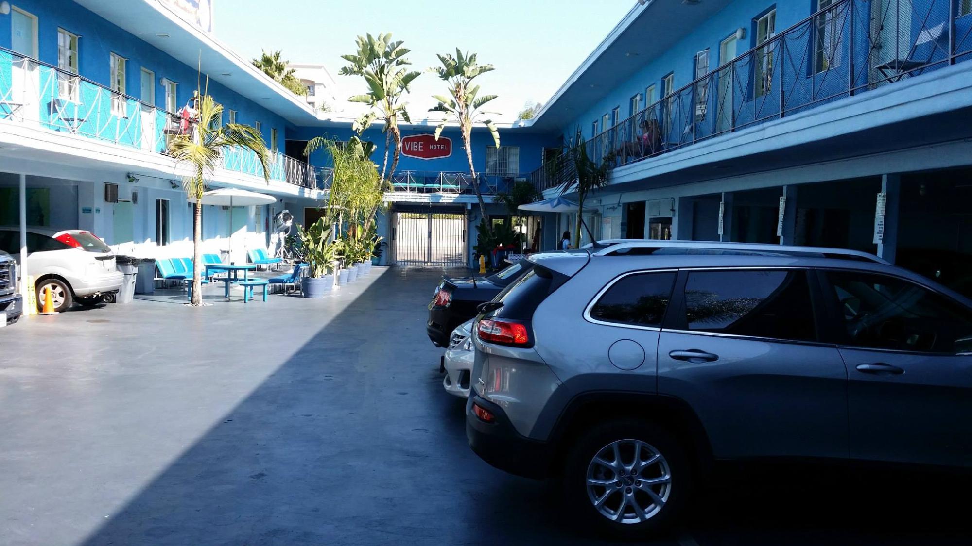 Hotel photo 10 of Banana Bungalow West Hollywood Hotel & Hostel.
