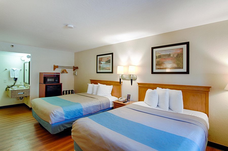 MOTEL 6 SAN DIEGO MISSION VALLEY EAST - Prices & Hotel Reviews (CA