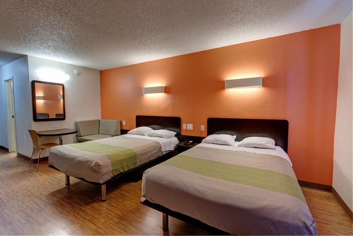 EXECUTIVE INN & SUITES - Prices & Hotel Reviews (Houston, TX)