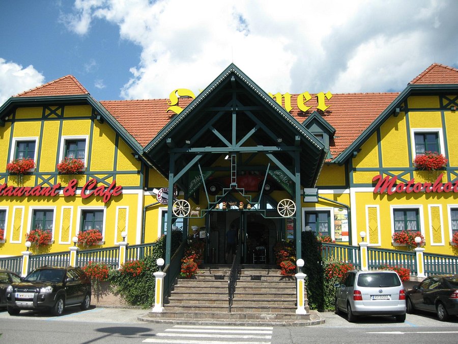 OLDTIMER AUTOBAHNRESTAURANT & MOTORHOTEL GUNTRAMSDORF Hotel (Austria