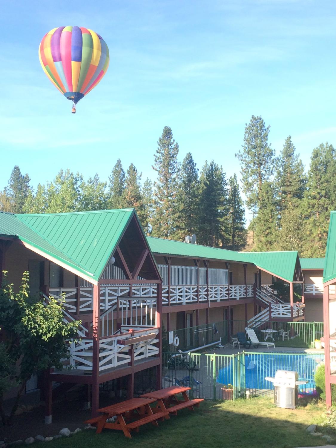 Hotel photo 26 of AbbyCreek Inn.