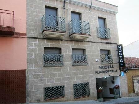 Imagen 10 de Hostal Plaza de Italia