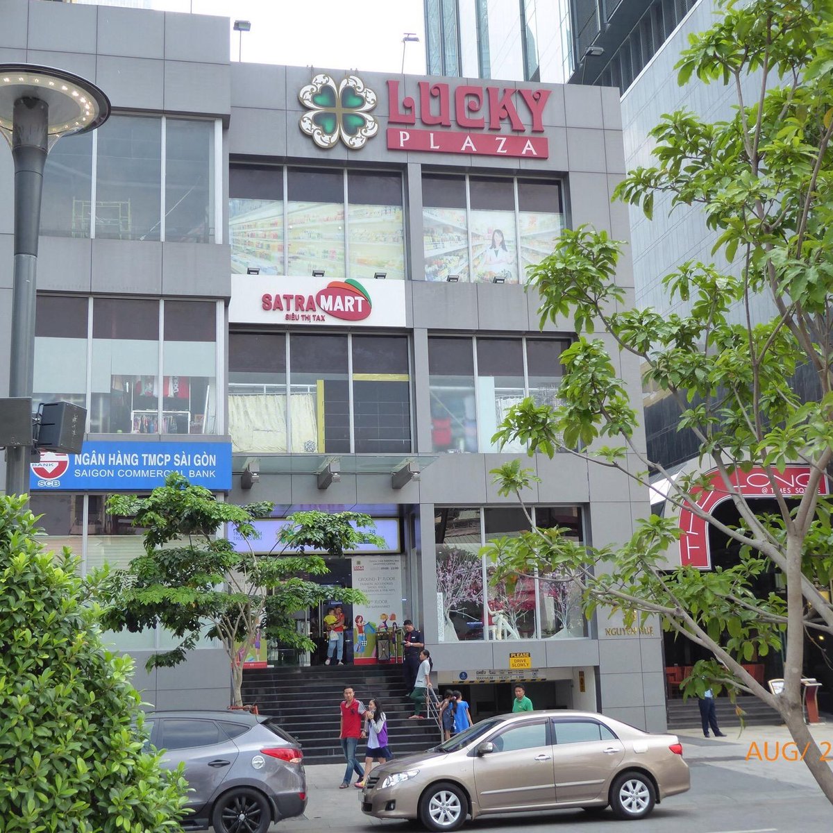 Lucky Plaza (Ho Chi Minh City) - All You Need to Know BEFORE You Go