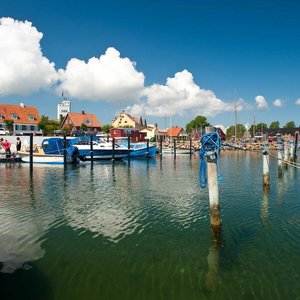 Ballen Havn