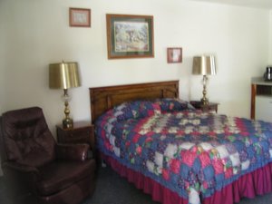 Room & Suite