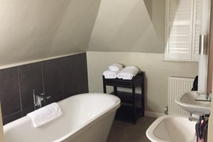 Room & Suite