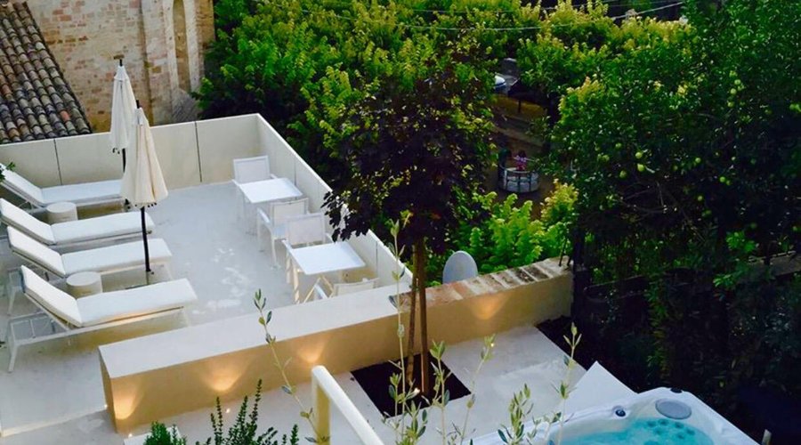 Jacuzzi e terrazzo panoramico - novità 2015