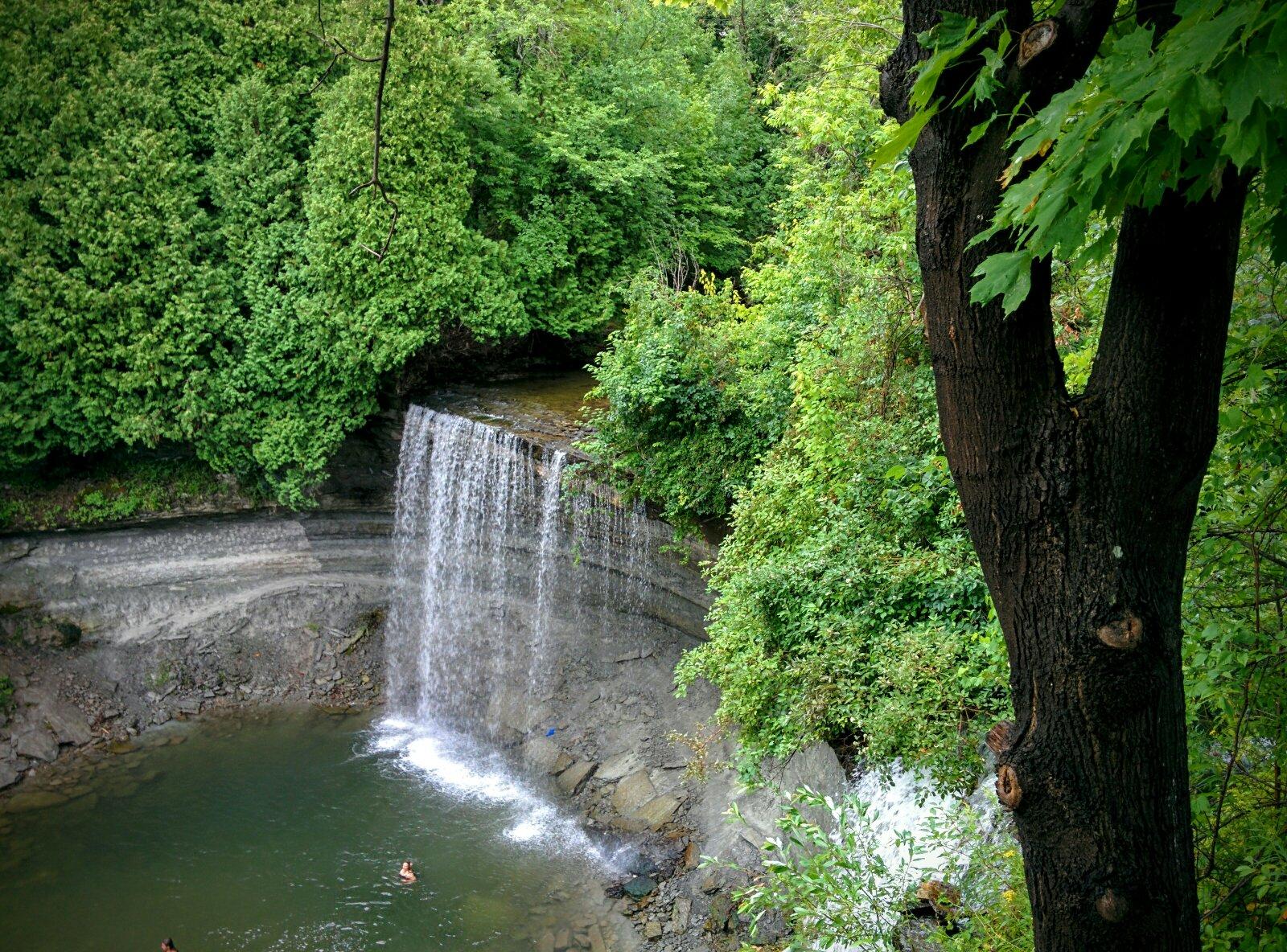 Bridalveil fall outlet hike