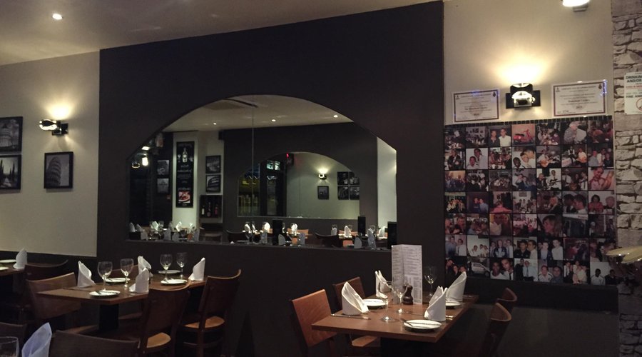 Punto restaurant