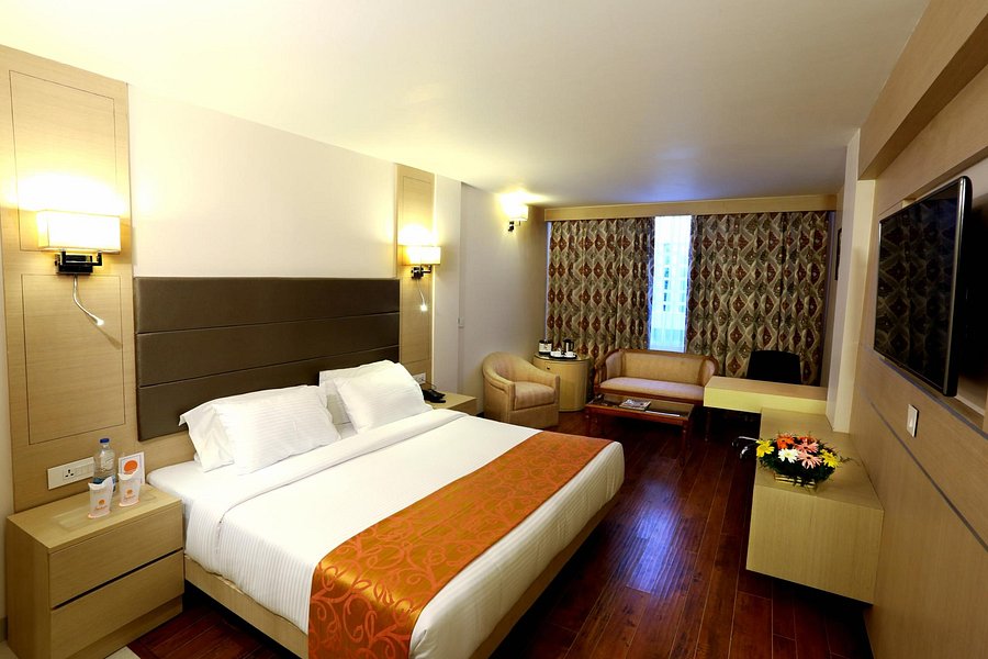 Novatel Chandigarh номера. As p nasrrm Resort Deluxe Room.