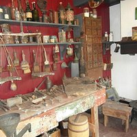 Openluchtmuseum het Hoogeland De Vaarverij, een gebouw dat uit 1850 stamt