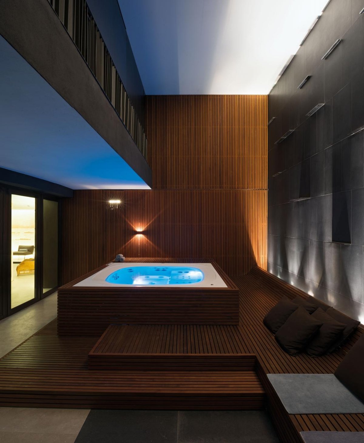 Bulgari Hotel Milano Pool Pictures & Reviews - Tripadvisor