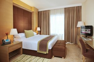 Room & Suite