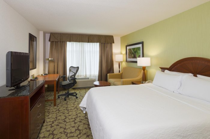 Hilton Garden Inn Hartford South/Glastonbury - hotel rooms