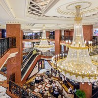 Le Metropole Shopping Center