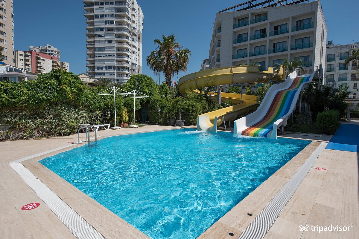 Club Hotel Falcon, hotell i Antalya