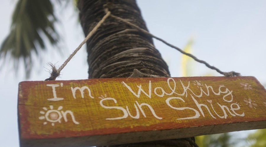 I'm Walkin on SunShine