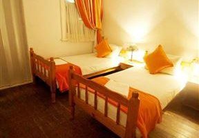 Room & Suite
