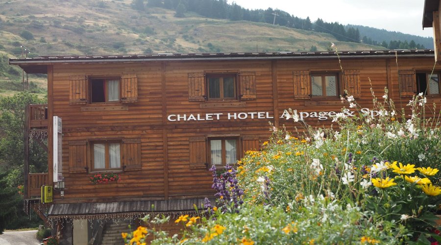hotel