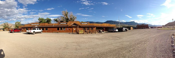 Yellowstone Valley Lodge