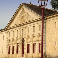 Magnifique bâtiment datant du XIXe siècle, rénové en 2011
