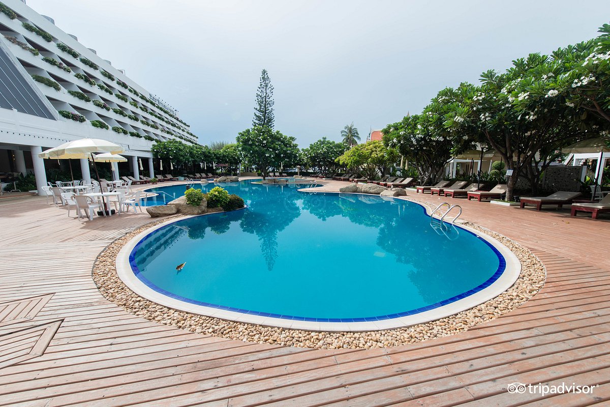 Cha-Am Methavalai Hotel, hotel em Phetchaburi
