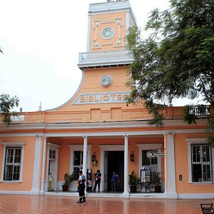 lima tourist information center