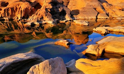 สามพันโบก อุบลราชธานี